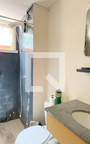 Apartamento à venda com 62m², 1 quarto e sem vaga Apartamento à venda com 62m², 1 quarto e sem vagaBanheiro