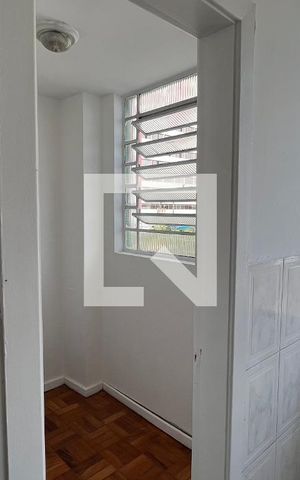 Apartamento para alugar com 83m², 2 quartos e 1 vaga Apartamento para alugar com 83m², 2 quartos e 1 vagaQuarto de Serviço