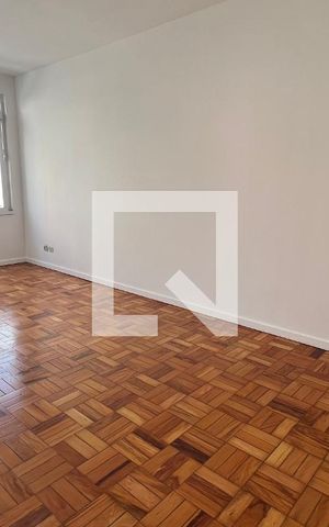 Apartamento para alugar com 83m², 2 quartos e 1 vaga Apartamento para alugar com 83m², 2 quartos e 1 vagaSala