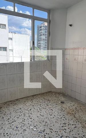 Apartamento para alugar com 83m², 2 quartos e 1 vaga Apartamento para alugar com 83m², 2 quartos e 1 vagaÁrea de Serviço