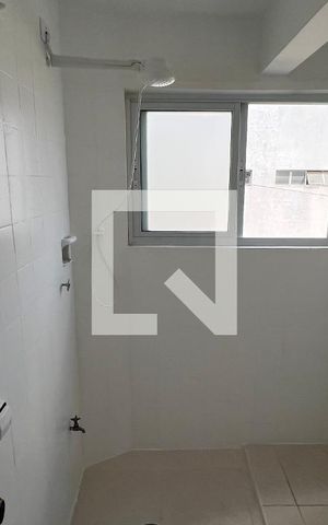 Apartamento para alugar com 83m², 2 quartos e 1 vaga Apartamento para alugar com 83m², 2 quartos e 1 vagaBanheiro