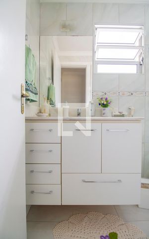 Casa à venda com 155m², 3 quartos e 2 vagasBanheiro Social 1
