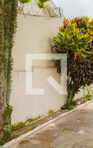 Casa à venda com 155m², 3 quartos e 2 vagasFachada