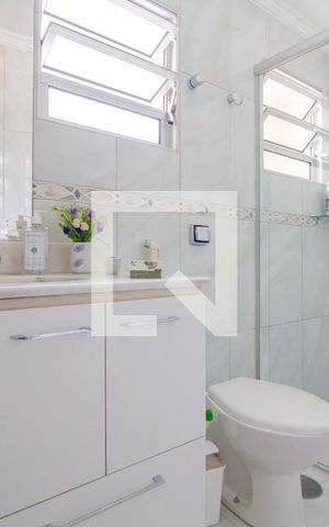 Casa à venda com 155m², 3 quartos e 2 vagasBanheiro Social 1