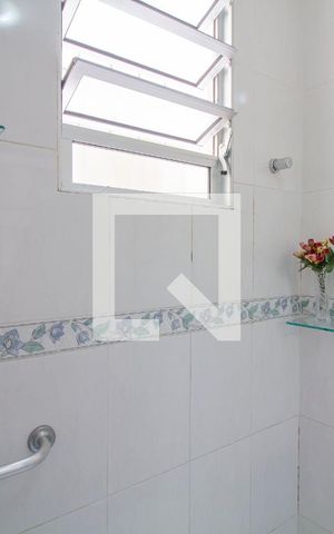 Casa à venda com 155m², 3 quartos e 2 vagasBanheiro Social 2
