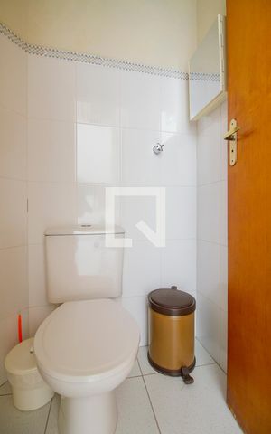 Casa à venda com 155m², 3 quartos e 2 vagasBanheiro de Serviço