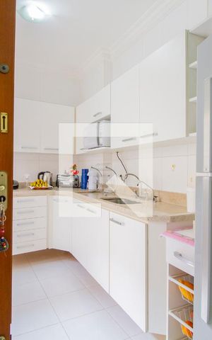 Casa à venda com 155m², 3 quartos e 2 vagasCozinha