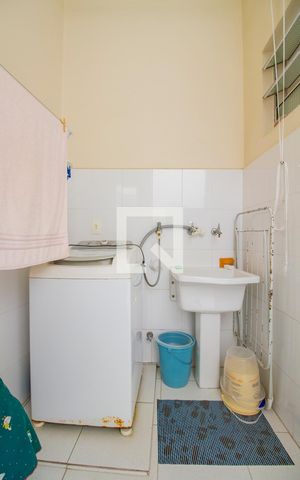 Casa à venda com 155m², 3 quartos e 2 vagasÁrea de Serviço