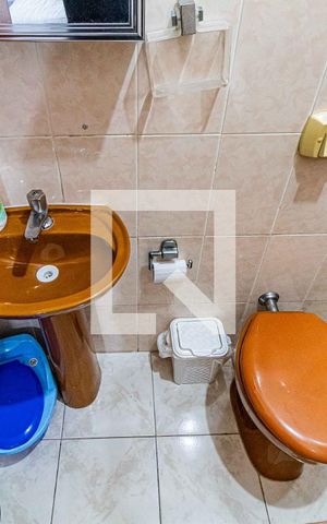 Casa à venda com 230m², 3 quartos e 4 vagas Casa à venda com 230m², 3 quartos e 4 vagasSuite 02 - Banheiro