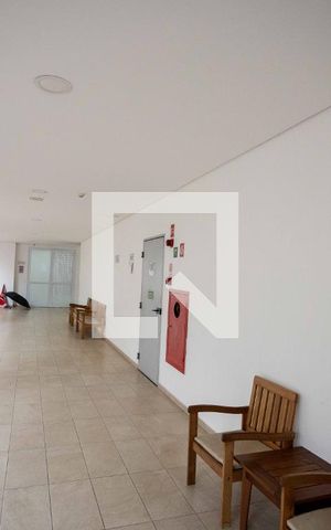 Apartamento para alugar com 43m², 2 quartos e 1 vagaHall social