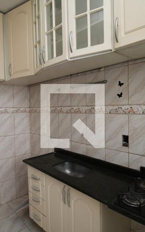 Apartamento para alugar com 80m², 2 quartos e 1 vagaCozinha - Armários