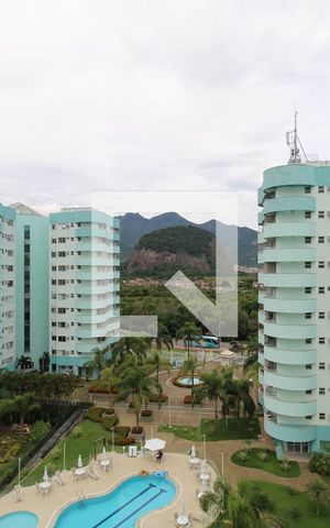 Apartamento à venda com 77m², 2 quartos e 1 vagaVaranda - Vista