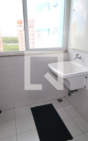 Apartamento à venda com 77m², 2 quartos e 1 vagaÁrea de serviço