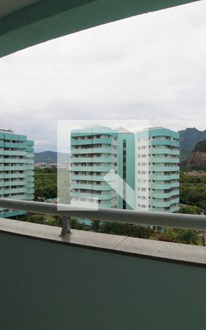 Apartamento à venda com 77m², 2 quartos e 1 vagaVaranda