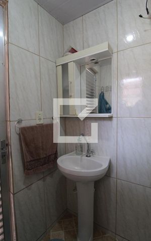 Casa à venda com 385m², 4 quartos e 4 vagas Casa à venda com 385m², 4 quartos e 4 vagasBanheiro da Area externa