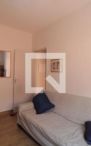 Casa à venda com 385m², 4 quartos e 4 vagas Casa à venda com 385m², 4 quartos e 4 vagasQuarto 1