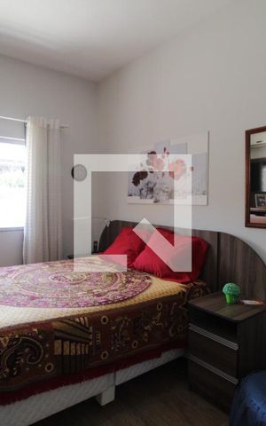 Casa à venda com 385m², 4 quartos e 4 vagas Casa à venda com 385m², 4 quartos e 4 vagasSuíte
