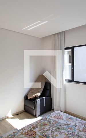 Casa à venda com 380m², 4 quartos e 6 vagas Casa à venda com 380m², 4 quartos e 6 vagasQuarto 1