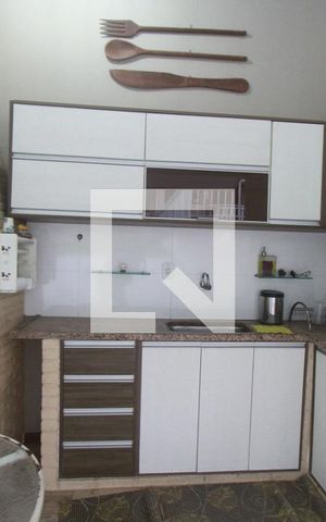 Casa de condomínio à venda com 308m², 4 quartos e 2 vagasÁrea Churrasqueira