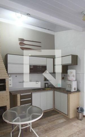 Casa de condomínio à venda com 308m², 4 quartos e 2 vagasÁrea Churrasqueira