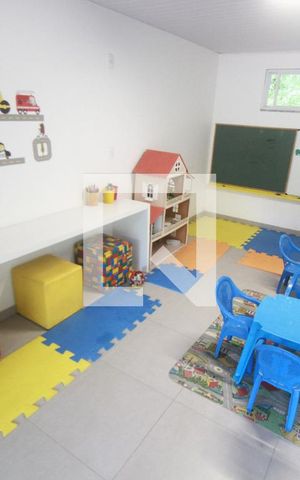 Casa de condomínio à venda com 308m², 4 quartos e 2 vagasÁrea comum - Brinquedoteca