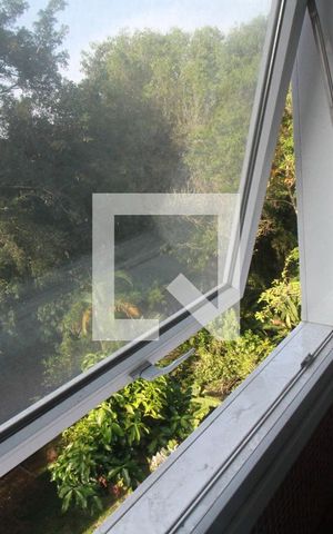 Casa de condomínio à venda com 308m², 4 quartos e 2 vagasVista Banheiro Suíte 1