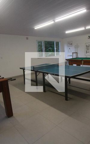 Casa de condomínio à venda com 308m², 4 quartos e 2 vagasÁrea comum - Salão de jogos
