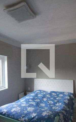 Casa de condomínio à venda com 308m², 4 quartos e 2 vagasSuíte 1