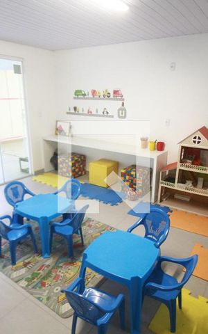 Casa de condomínio à venda com 308m², 4 quartos e 2 vagasÁrea comum - Brinquedoteca