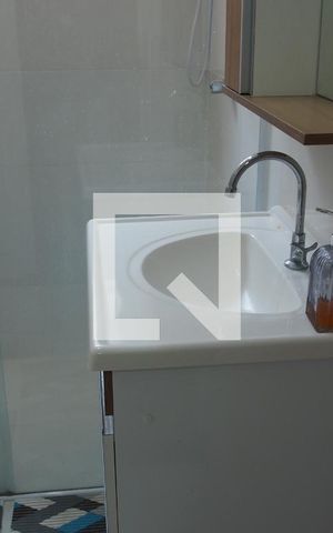 Casa à venda com 155m², 2 quartos e 4 vagasBanheiro