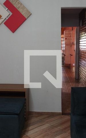 Casa à venda com 155m², 2 quartos e 4 vagasSala