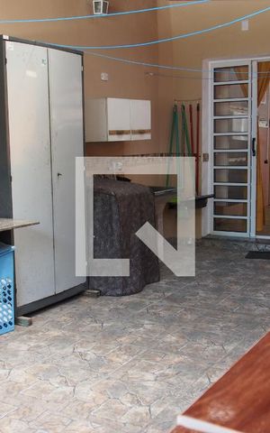 Casa à venda com 155m², 2 quartos e 4 vagasQuintal