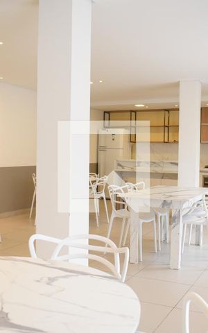 Apartamento para alugar com 50m², 2 quartos e 1 vagaÁrea comum - Salão de festas