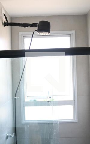 Apartamento para alugar com 41m², 2 quartos e sem vagaBanheiro