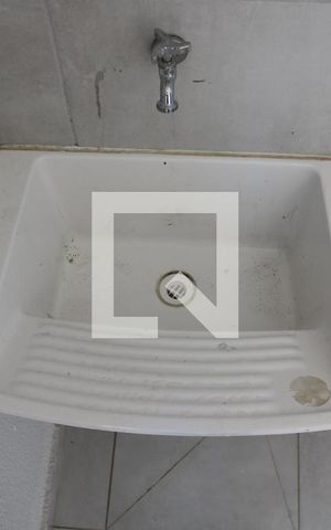 Apartamento para alugar com 41m², 2 quartos e sem vagaÁrea de Serviço