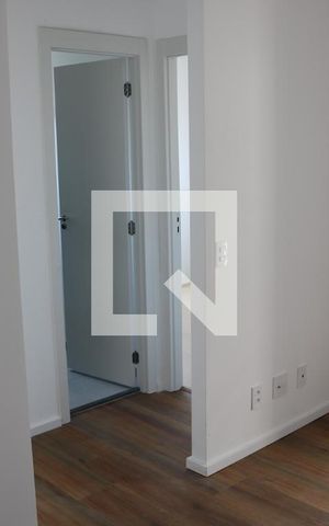 Apartamento para alugar com 41m², 2 quartos e sem vagasala