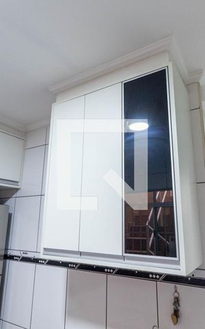 Casa à venda com 90m², 2 quartos e 1 vaga Casa à venda com 90m², 2 quartos e 1 vagaCozinha - Armários