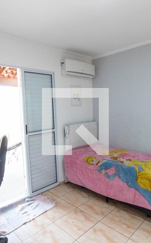 Casa à venda com 90m², 2 quartos e 1 vaga Casa à venda com 90m², 2 quartos e 1 vagaQuarto 2
