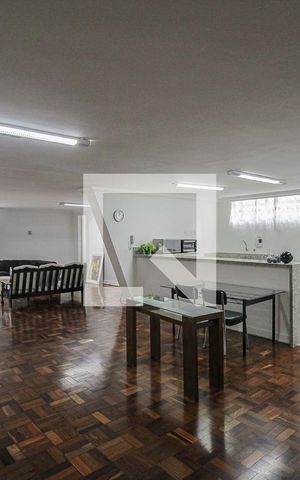 Apartamento à venda com 130m², 2 quartos e 1 vaga Apartamento à venda com 130m², 2 quartos e 1 vagaÁrea comum - Salão de festas