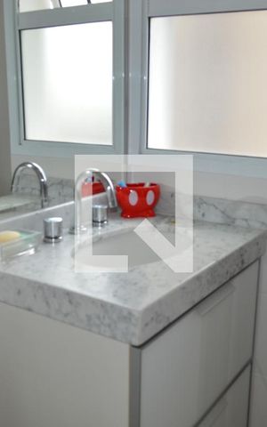 Apartamento à venda com 134m², 3 quartos e 3 vagasBanheiro Suíte 1