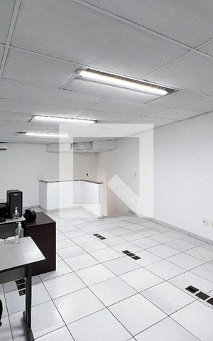 Casa à venda com 385m², 5 quartos e 3 vagasSalão de Festas
