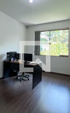 Casa à venda com 385m², 5 quartos e 3 vagasSuite 1