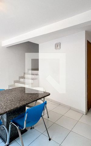 Casa à venda com 385m², 5 quartos e 3 vagasCozinha