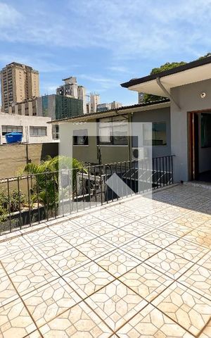 Casa à venda com 385m², 5 quartos e 3 vagasVaranda