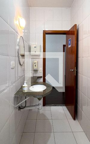 Casa à venda com 385m², 5 quartos e 3 vagasLavabo 3