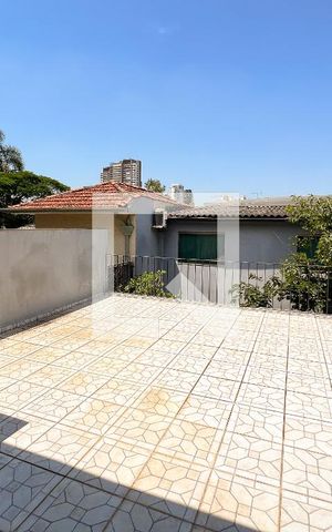Casa à venda com 385m², 5 quartos e 3 vagasVaranda
