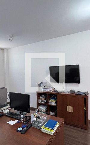 Casa à venda com 385m², 5 quartos e 3 vagasSala 4