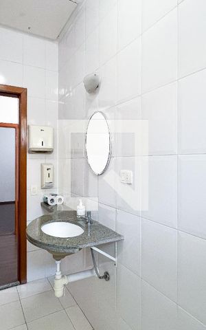 Casa à venda com 385m², 5 quartos e 3 vagasLavabo 4