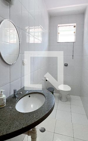 Casa à venda com 385m², 5 quartos e 3 vagasLavabo 4