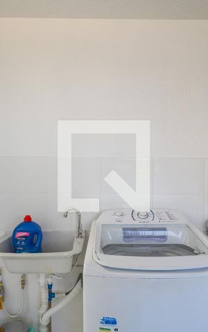 Apartamento à venda com 35m², 2 quartos e sem vaga Apartamento à venda com 35m², 2 quartos e sem vagaÁrea de Serviço